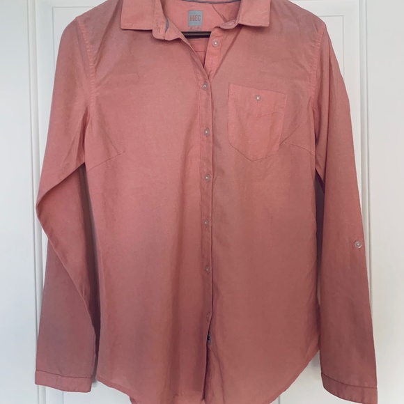 MEC UV button down - Picture 1 of 5